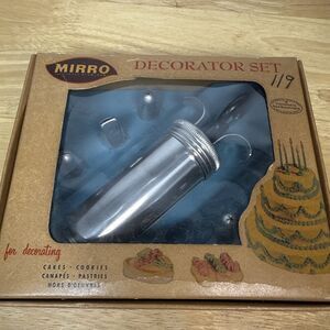 Vintage Mirro Cake Cookie Decorator Set  360M Icing Tips Aluminum Press Set
